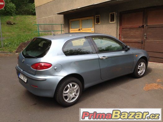 ALFA ROMEO 147-1,6 T-SPARK-2003-klima-147tis.km-SUPER STAV