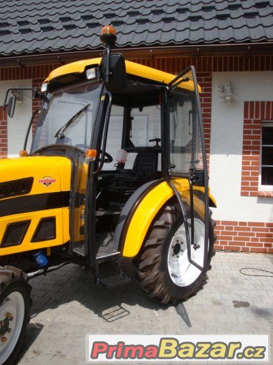 traktor Dong Feng 354 s kabinou na SPZ, 35 Hp, 4x4, AKCE