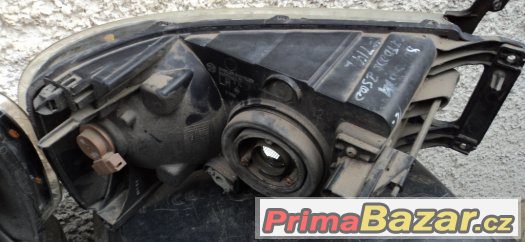 Prodám / vyměnim přední světla na JEEP Prodám / vyměnim přední světla na JEEP