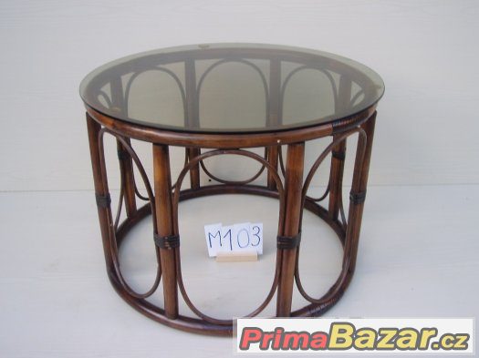 Bambusový stoleček se sklem