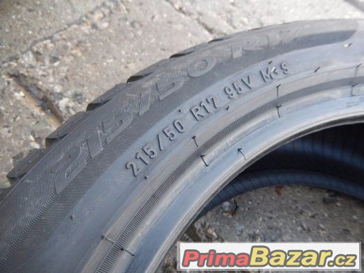 4x nové zimní Pirelli Winter 210 Sottozero 3 215/50/17 95V