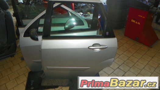 dvere-na-ford-focus-combi-1998-2004-top-stav