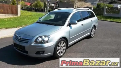 Toyota Avensis kombi 2.0 D4D - 93kW, NAVI,záruka,xenony