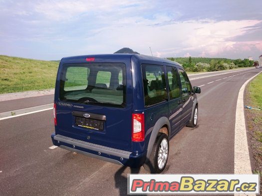 Ford Tourneo Connect 1.8 TDCi - 81kW, serviska, ALU17,záruka