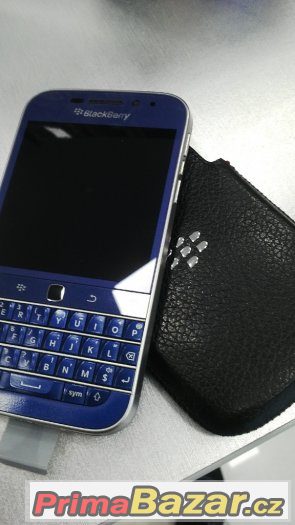 BlackBerry Classic Blue