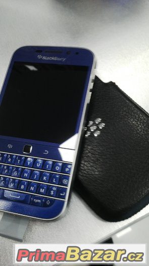 BlackBerry Classic Blue