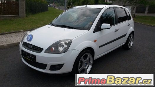 Ford Fiesta 1.4 TDCi - 50kW, ALU17, serviska, TOPka