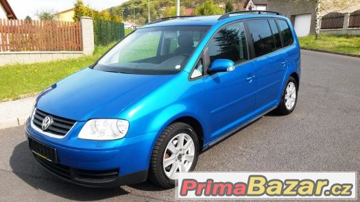 VW Touran 1.6 FSi - 85kW DSG,7 míst,záruka na km, webasto