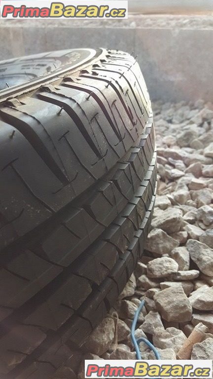 3xpneu Michelin Agilis 215/70 r15C 109/107 S AT 65 PSI