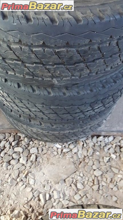 7xpneu Bridgestone Duravis R630 215/70 r15C 109/107S 10