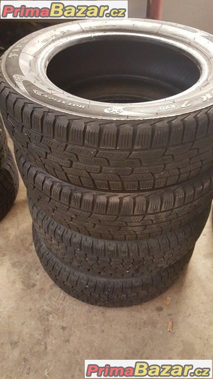 4xpneu Firestone Winterhawk 165/70 r14 81T