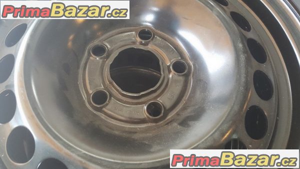 Nové, nepoužite plechove disky  VW T5 5x120 6.5jx16 is41 164703