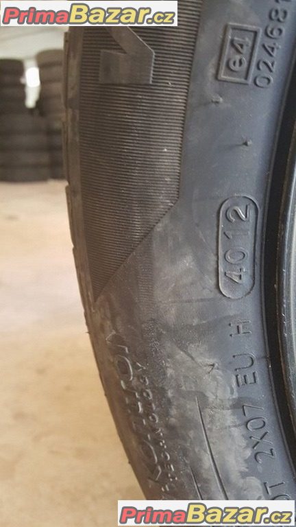 Nové , nepoužité pneu Hankook Winter i Cept Evo 215/60 r17 96H 12