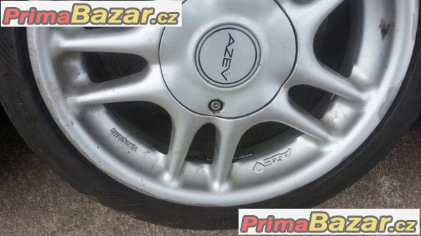 Azev 4x100 7,5Jx16 ET35 pneu 215/40 R16