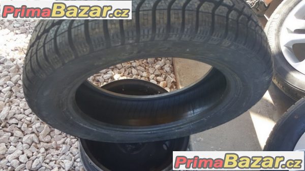1xnova pneu Pirelli SnowControl 175/60 r15 81T 1xnova pneu Pirelli SnowControl 175/60 r15 81T