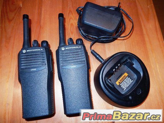 Vysílačka / radiostanice MOTOROLA CP040 UHF