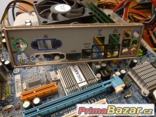 ZAKLAD PC - PHENOM II X4 840 + 8GB DDR2 + MB GIGABYTE 690G