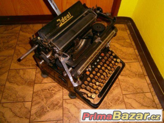psací stroj NAUMANN - IDEAL