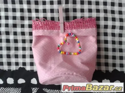 Nový puntíkový pytlík se srdcem