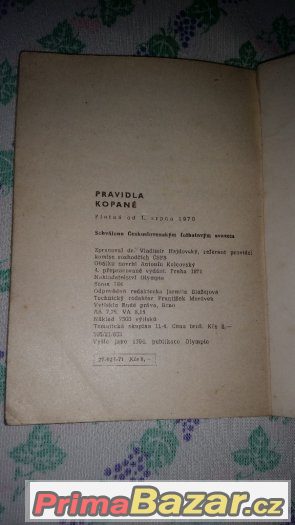 Prodám knihu Pravidla kopané  platné od srpna 1970