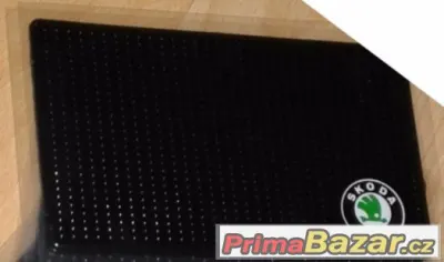 protiskluzová podložka Škoda 150 X 90 X 3mm doprava zdarma