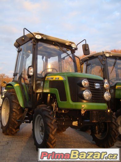 Nový traktor CHERY CR304 s kabinou, 30 Hp na SPZ, 4x4 Nový traktor CHERY CR304 s kabinou, 30 Hp na SPZ, 4x4