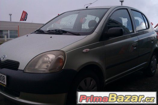 TOYOTA YARIS 1,0i