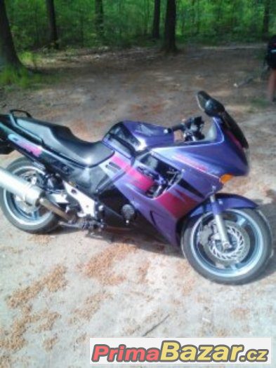 Honda CBR 1000 F SC 24.