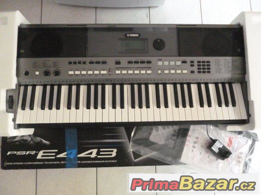 klavesy-yamaha-psr-e443-zar-21-3-18