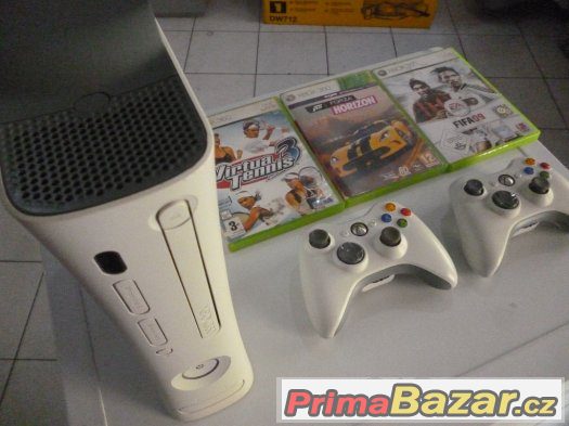 Konzole Xbox 360 E 360® 15GB+3Hra+2xOvl