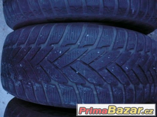 zimní 225 60 R 16 Dunlop