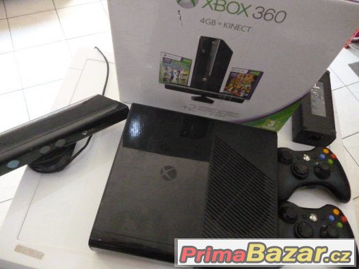 Microsoft Xbox 360 4GB Kinect + 2xovl +2xHra (Dle vlast.vyb)