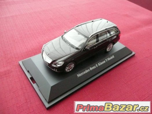 Mercedes Benz E-Klasse T-model hnědý, nový 1:43