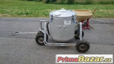 Prodám nadrž,tank,přepravnik na mléko 300L