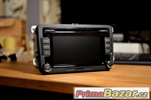 6-2-dotykove-autoradio-vw-skoda-seat-lcd-rcd510