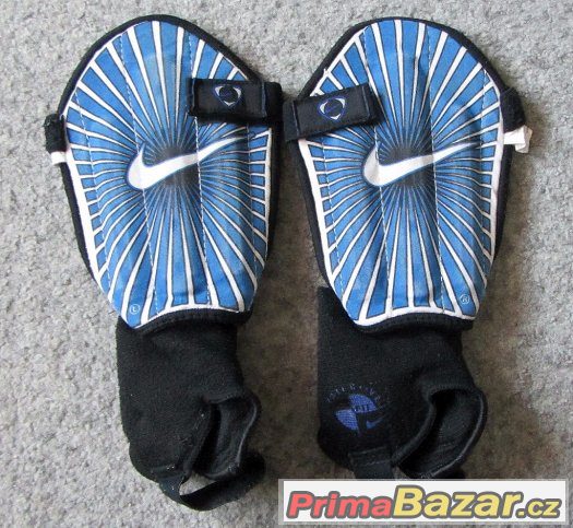 Chrániče NIKE