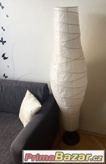 Ikea lampa velice moderni