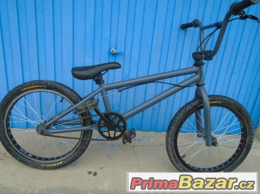 prodam-freestyle-bmx-kolo-felt-original