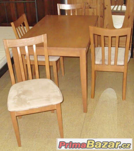 Jídelní stůl + 4 ks. židle z masivu  -  používaný