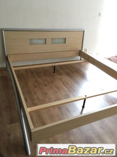 Moderní postel 180x200 + rošty a matrace