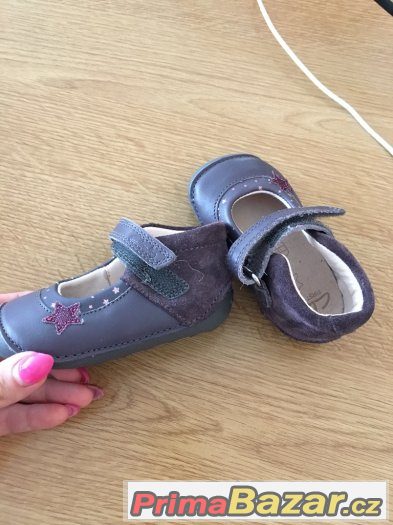 Kožené boticky Clarks NOVE Kožené boticky Clarks NOVE