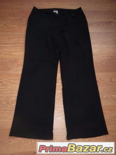 Dámské černé plátěné kalhoty vel. 46, nošené