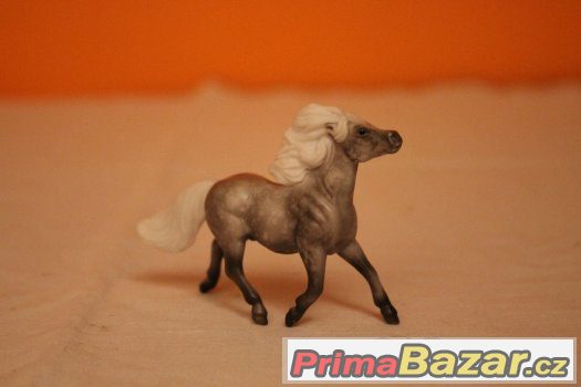Breyer Horses - Pony Care Play Set