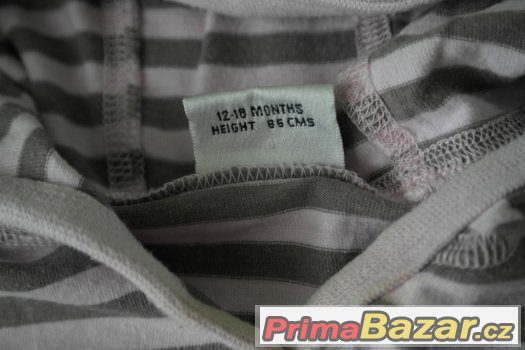 PĚKNÉ PRUHATÉ TRIKO S KAPUCKOU - NEXT - HOLKA 9-18 MĚS. PĚKNÉ PRUHATÉ TRIKO S KAPUCKOU - NEXT - HOLKA 9-18 MĚS.