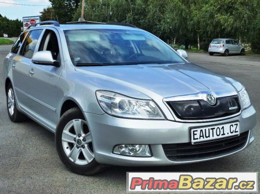 ŠKODA OCTAVIA COMBI TDI 77kW NAVI MULTIFUNKČNÍ VOLANT HF+BT