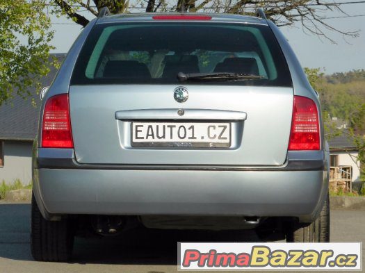 ŠKODA OCTAVIA COMBI 1.6i 75kW PLYN 2004 MULTIVOLANT VYHŘ.SED