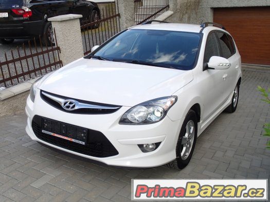 hyundai-i30-cw-1-6crdi-digiklima-koup-cr-servisni-kniha