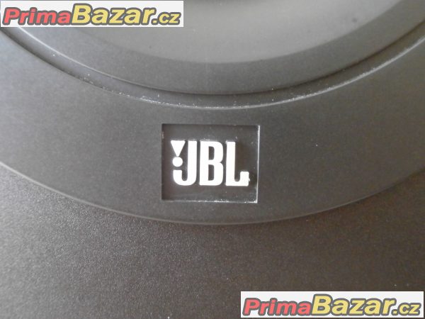 Aktivní subwoofer JBL SUB 135