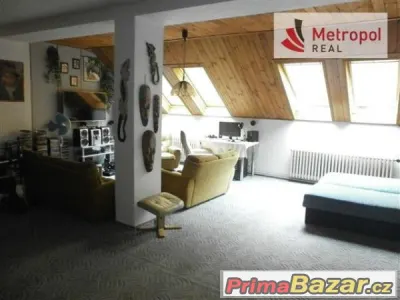 Zděný byt 4+kk, OV, 130m2 