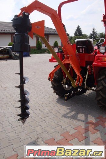 Půdní, zemní vrták CR12 za traktor a malotraktor, jamkovač